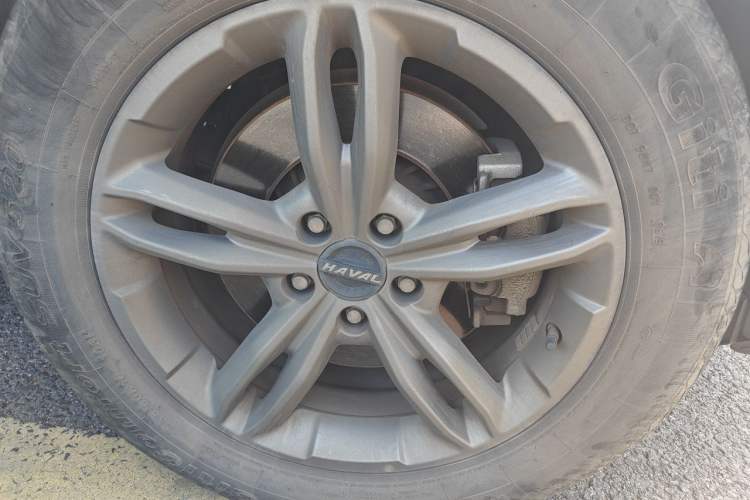 Used Haval F5 2018 1.5T i-Type Right Front Wheel Hub