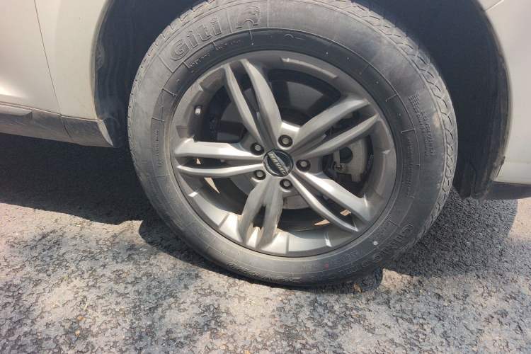 Used Haval F5 2018 1.5T i-Trend Right Front Wheel Hub