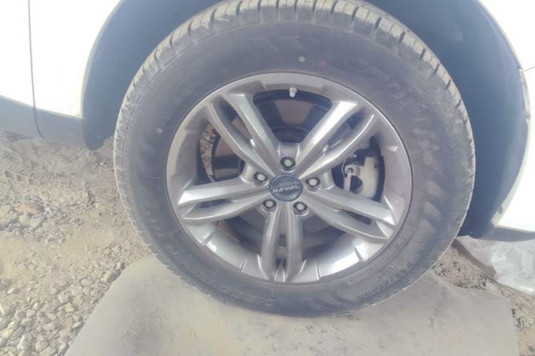 Used Haval F5 2018 1.5T i-Type Right Front Wheel Hub
