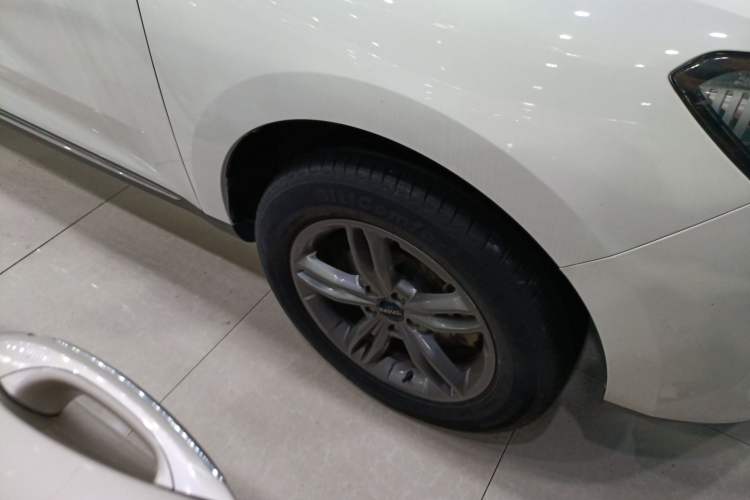 Used Haval F5 2018 1.5T i-Trend Right Front Wheel Hub