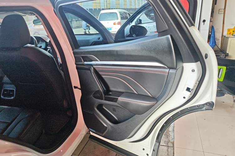 Used Haval F5 2018 1.5T i-Trend Right Rear Door Interior
