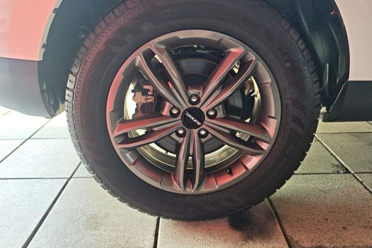 Used Haval F5 2018 1.5T i-Trend Right Rear Wheel Hub