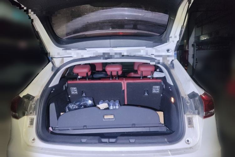 Used Haval F5 2018 1.5T i-Van Trunk