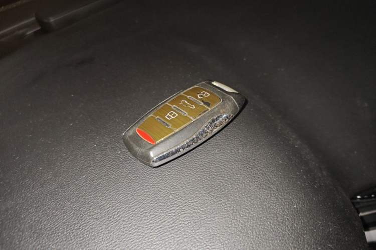 Used Haval F5 2018 1.5T i-Van Vehicle Key