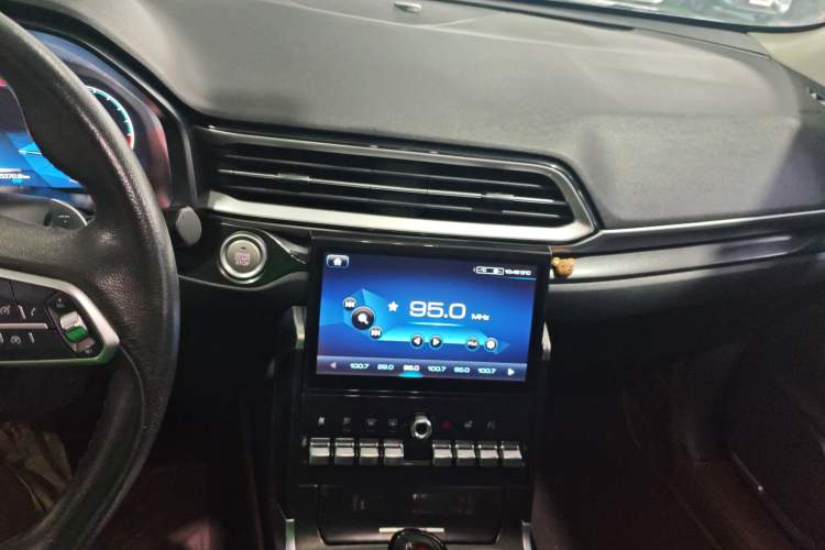 Used Haval F5 2019 National Trend Edition 1.5T i-Trend China VI Standard Audio And AC Panel