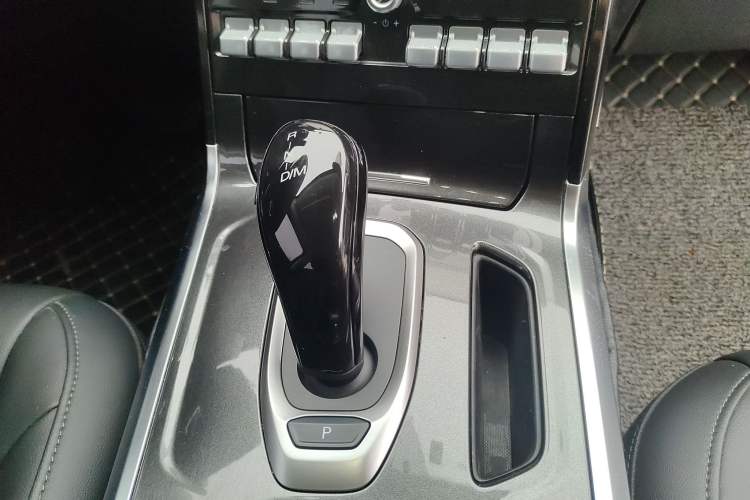 Used Haval F5 2019 National Trend Edition 1.5T iCool China VI Gear Lever