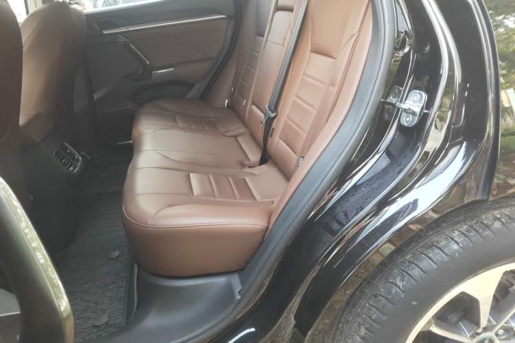 Used Haval F5 2019 National Trend Edition 1.5T i-Van China VI Standard Interior 4