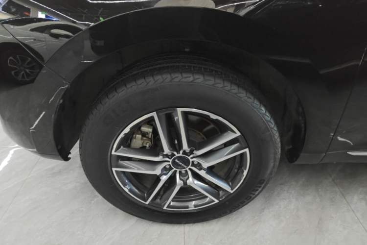 Used Haval F5 2019 National Trend Edition 1.5T i-Type China VI Standard Left Front Wheel Hub