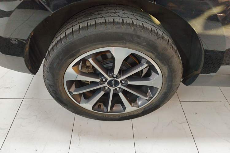 Used Haval F5 2019 National Trend Edition 1.5T i-Van China VI Standard Right Rear Wheel Hub