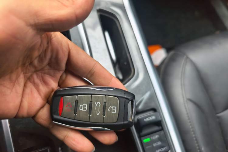 Used Haval F5 2019 National Trend Edition 1.5T i-Type China VI Standard Vehicle Key