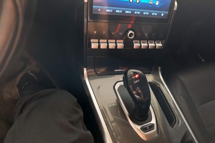 Used Haval F5 2019 National Trend Edition 1.5T i-Van China VI Standard Gear Lever