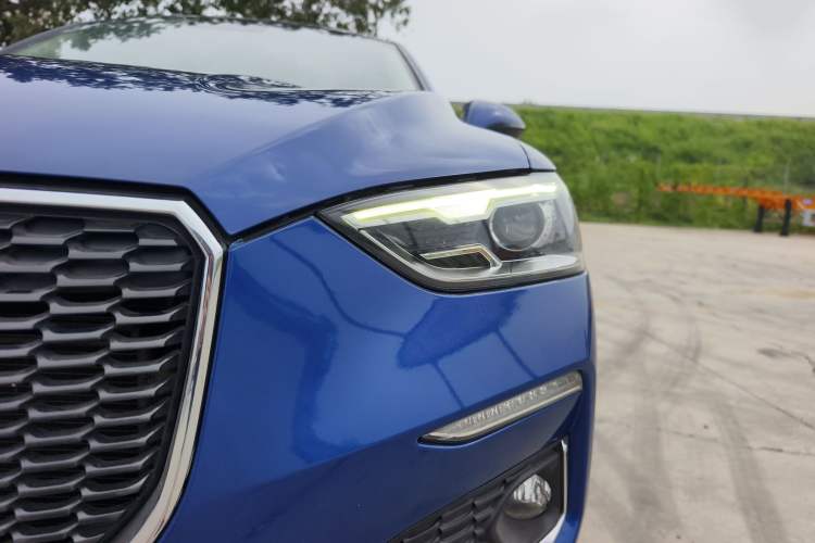 Used Haval F5 2019 National Trend Edition 1.5T i-Trend China V Standard Left Front Headlight