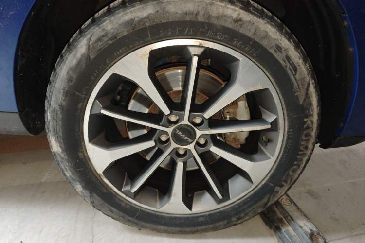 Used Haval F5 2019 National Trend Edition 1.5T i-Trend China VI Standard Right Front Wheel Hub