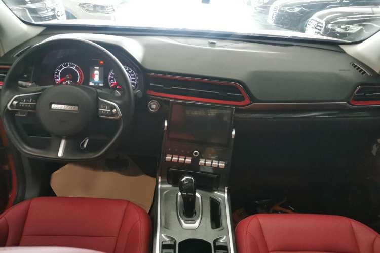 Used Haval F5 2019 National Trend Edition 1.5T i-Type China VI Standard Center Console