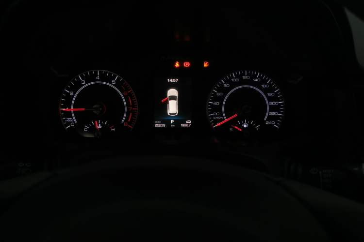 Used Haval F5 2019 National Trend Edition 1.5T i-Type China VI Standard Odometer Close Up