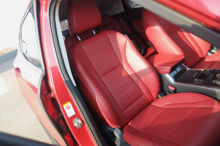Used Haval F5 2019 National Trend Edition 1.5T i-Type China VI Standard Right Front Seat