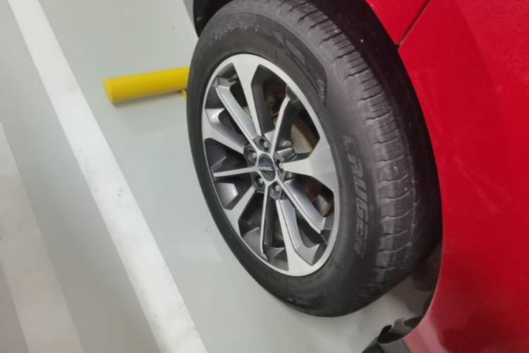Used Haval F5 2019 National Trend Edition 1.5T i-Trend China VI Standard Right Rear Wheel Hub