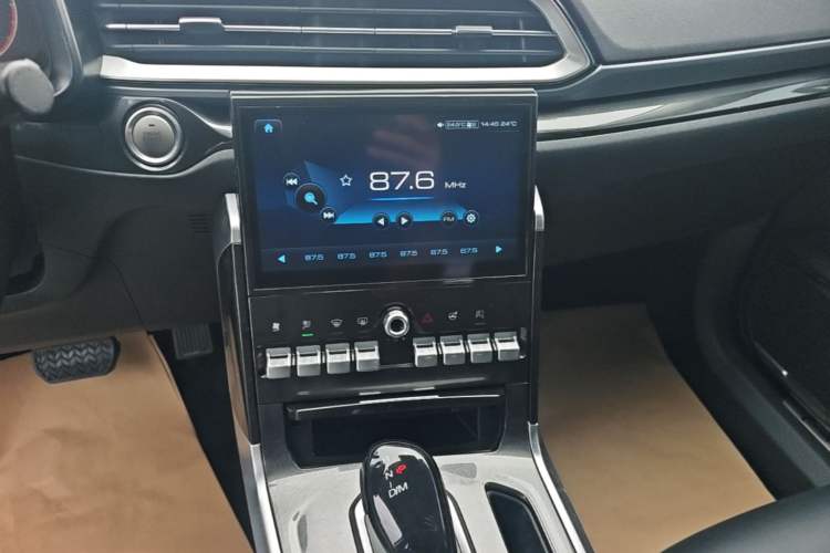 Used Haval F5 2019 National Trend Edition 1.5T i-Type China VI Standard Audio And AC Panel