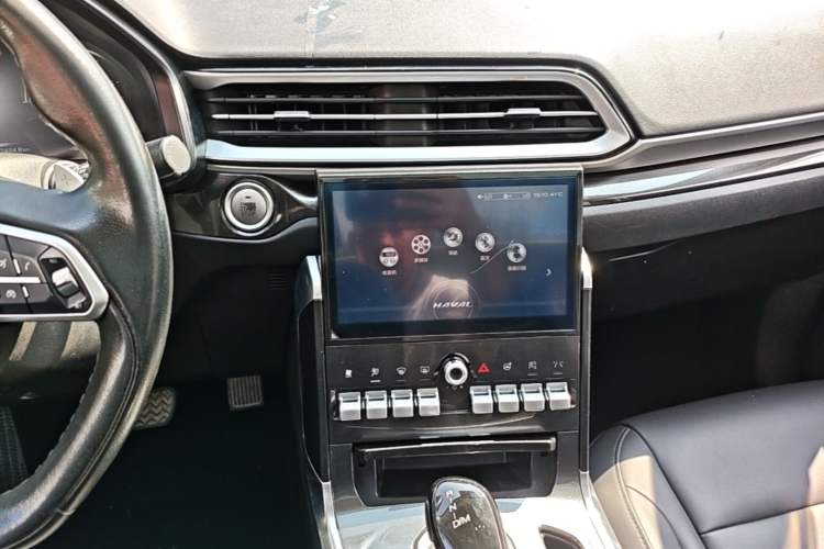 Used Haval F5 2019 National Trend Edition 1.5T i-Van China VI Standard Audio And AC Panel