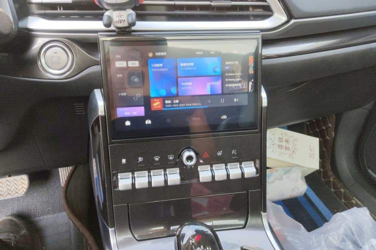 Used Haval F5 2019 National Trend Edition 1.5T i-Trend China V Standard Audio And AC Panel