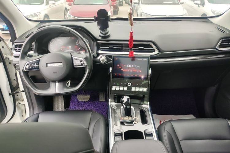 Used Haval F5 2019 National Trend Edition 1.5T i-Trend China VI Standard Center Console