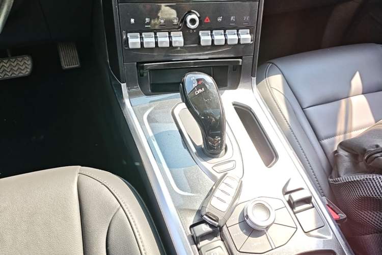 Used Haval F5 2019 National Trend Edition 1.5T i-Van China VI Standard Gear Lever