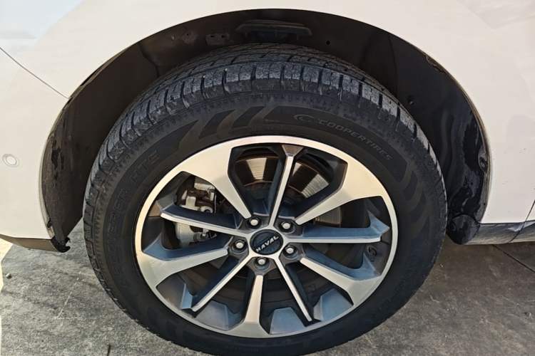 Used Haval F5 2019 National Trend Edition 1.5T i-Van China VI Standard Left Front Wheel Hub