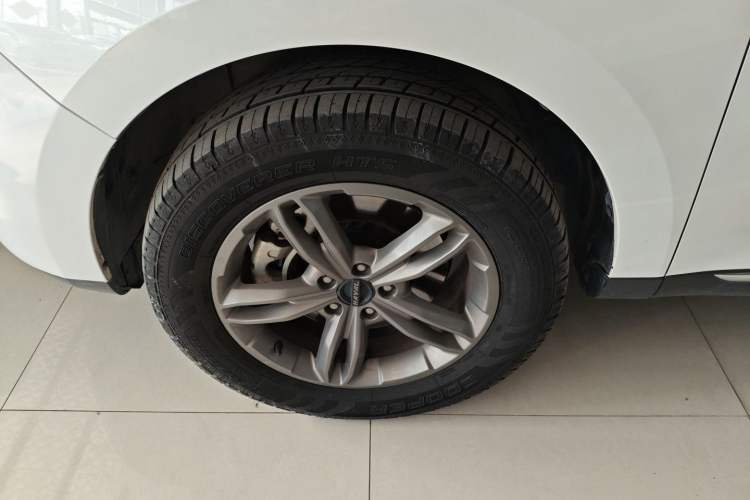 Used Haval F5 2019 National Trend Edition 1.5T i-Type China VI Standard Left Front Wheel Hub