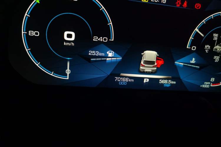 Used Haval F5 2019 National Trend Edition 1.5T i-Type China VI Standard Odometer Close Up