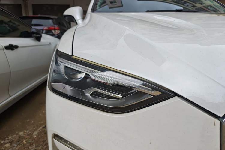 Used Haval F5 2019 National Trend Edition 1.5T i-Type China VI Standard Right Front Headlight