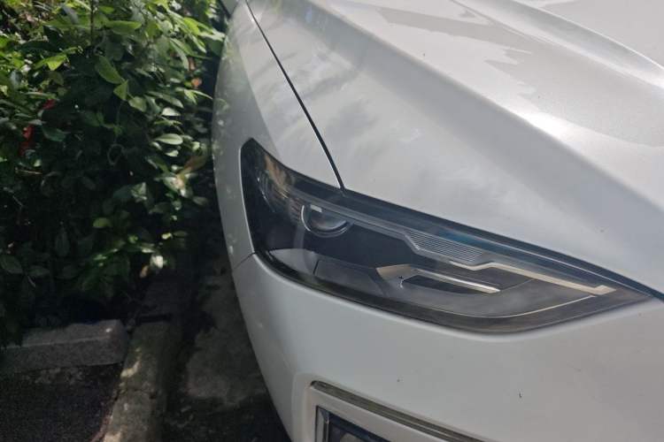 Used Haval F5 2019 National Trend Edition 1.5T i-Trend China VI Standard Right Front Headlight
