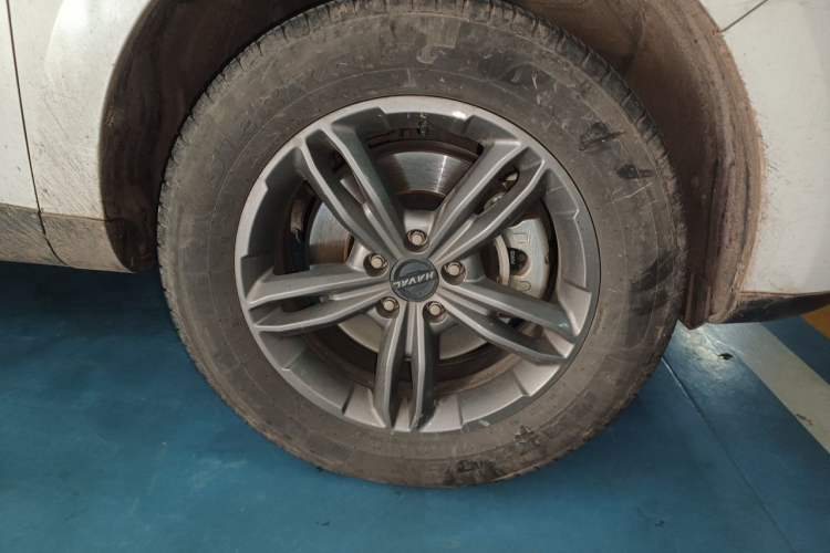 Used Haval F5 2019 National Trend Edition 1.5T i-Type China VI Standard Right Front Wheel Hub
