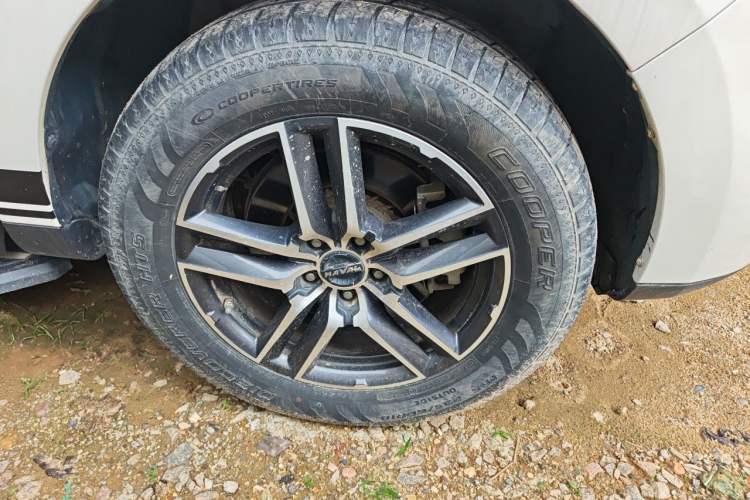 Used Haval F5 2019 National Trend Edition 1.5T i-Type China VI Standard Right Front Wheel Hub