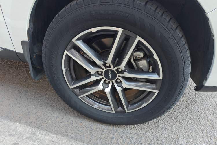 Used Haval F5 2019 National Trend Edition 1.5T i-Type China V standard Right Front Wheel Hub