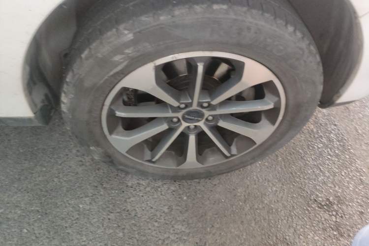 Used Haval F5 2019 National Trend Edition 1.5T i-Trend China VI Standard Right Front Wheel Hub