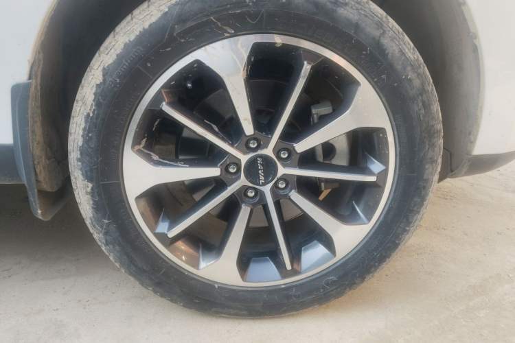 Used Haval F5 2019 National Trend Edition 1.5T i-Trend China V Standard Right Front Wheel Hub