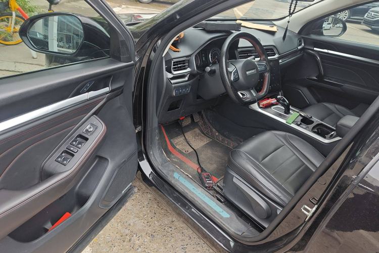 Used Haval F5 2020 1.5T DCT Type I Driver Seat