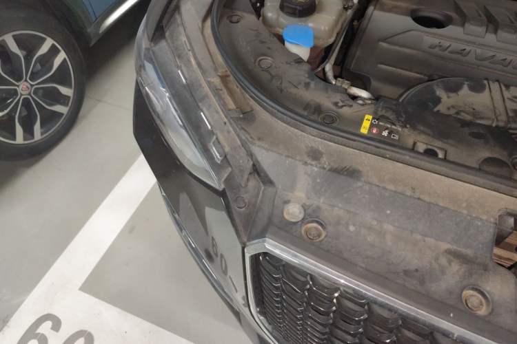 Used Haval F5 2020 1.5T DCT iXuan Engine Bay Right