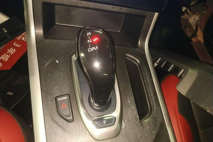 Used Haval F5 2020 1.5T DCT Type I Gear Lever