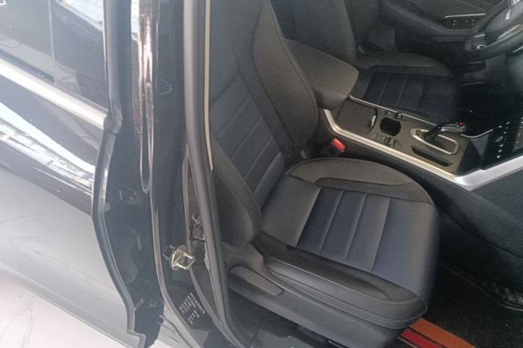 Used Haval F5 2020 1.5T DCT Type I Right Front Seat