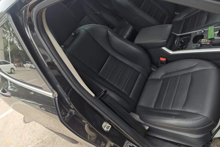Used Haval F5 2020 1.5T DCT Type I Right Front Seat