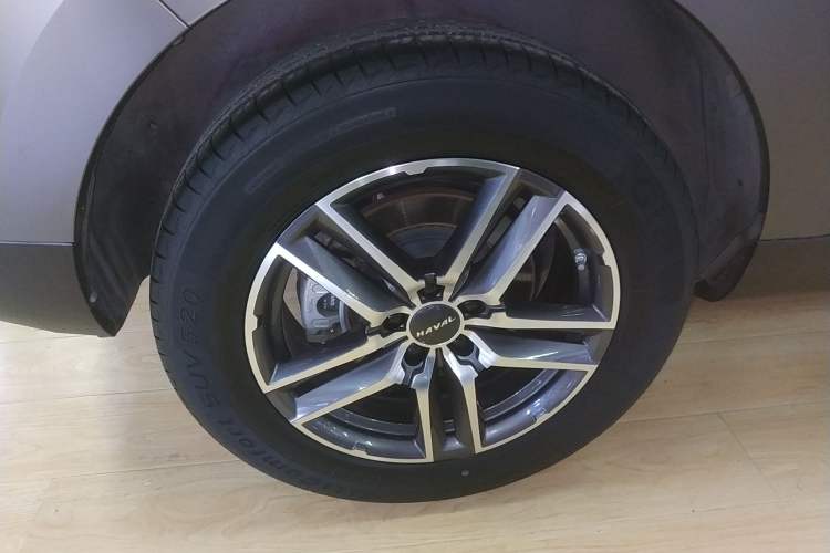Used Haval F5 2020 1.5T DCT Type I Right Rear Wheel Hub