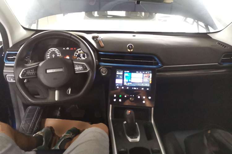 Used Haval F5 2020 1.5T DCT iXuan Center Console