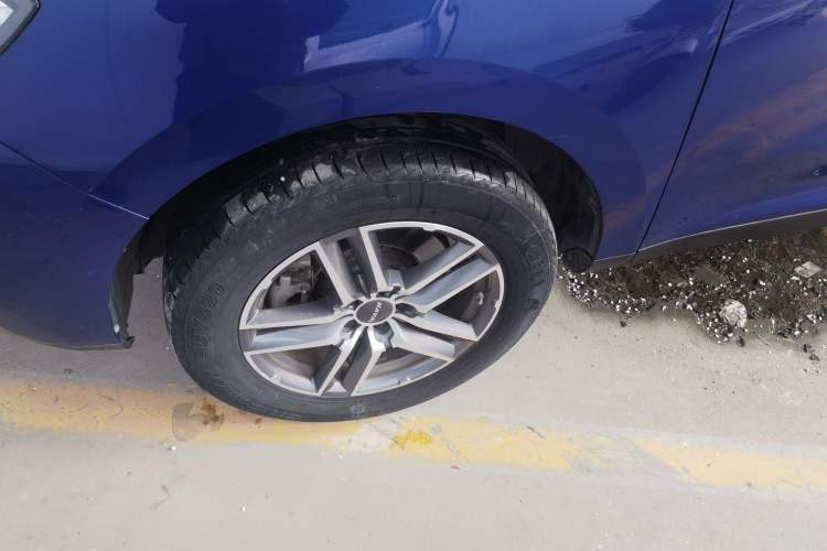Used Haval F5 2020 1.5T DCT Type I Exterior 4