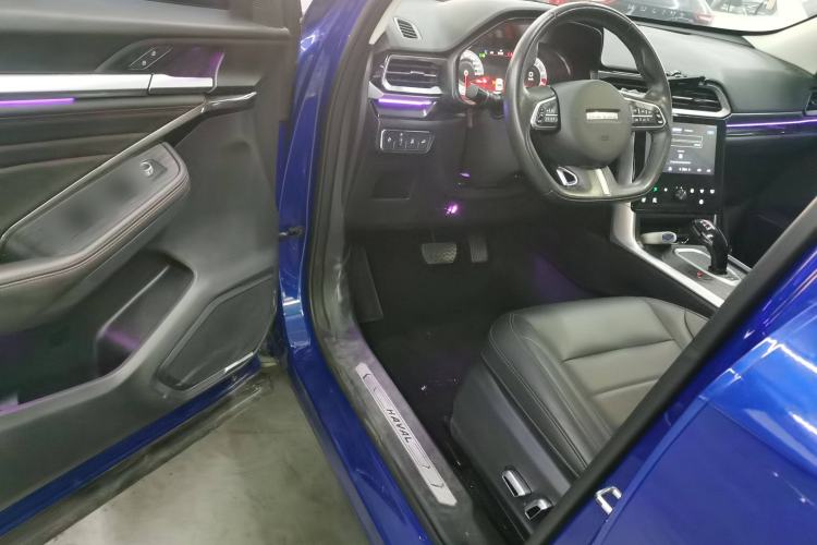 Used Haval F5 2020 1.5T DCT iXuan Interior 3