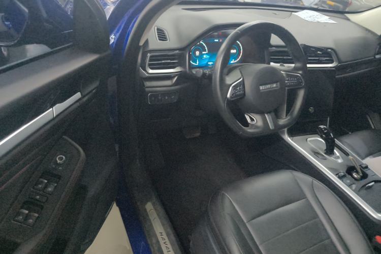 Used Haval F5 2020 1.5T DCT iXuan Interior 3