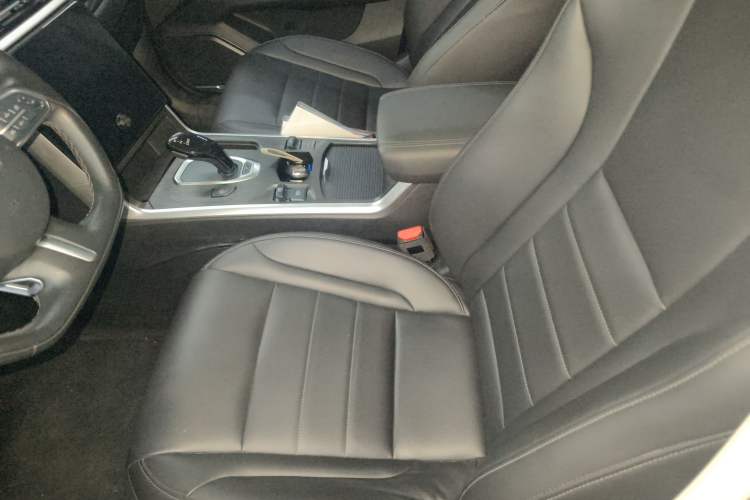 Used Haval F5 2020 1.5T DCT iXuan Left Front Seat