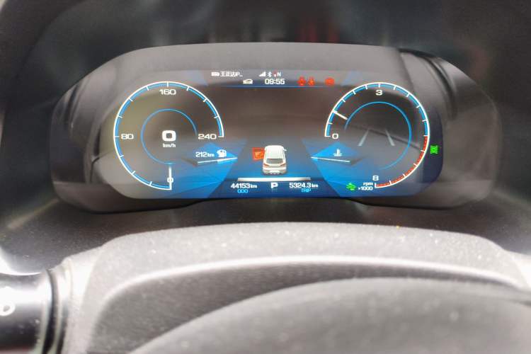 Used Haval F5 2020 1.5T DCT iXuan Odometer Close Up