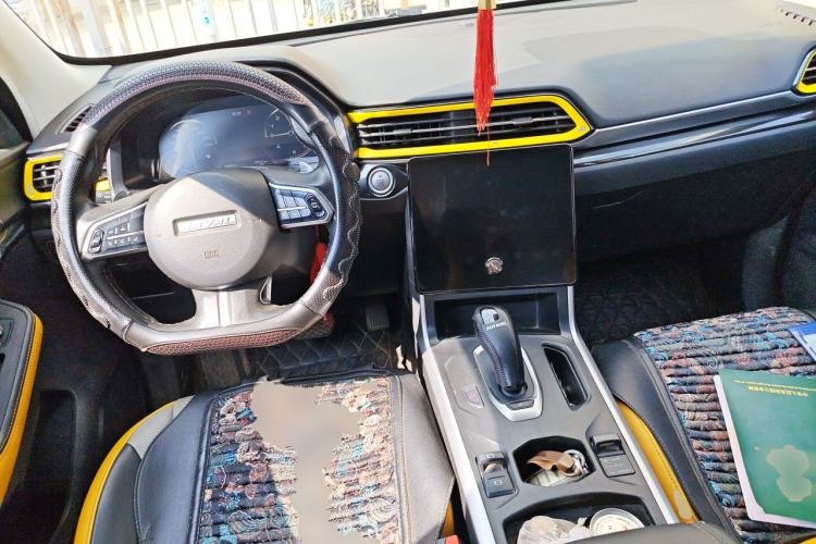 Used Haval F5 2020 1.5T DCT i-Qiu Center Console
