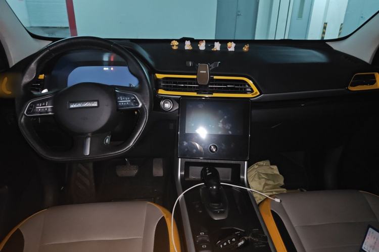 Used Haval F5 2020 1.5T DCT i-Qiu Center Console